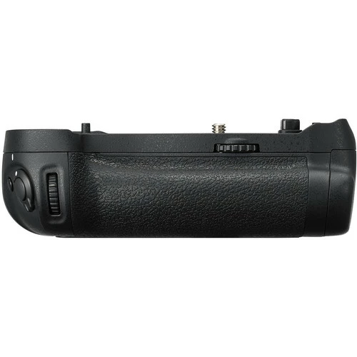 גריפ Nikon MB-D18 למצלמת D850 גריפ Nikon MB-D18 למצלמת D850