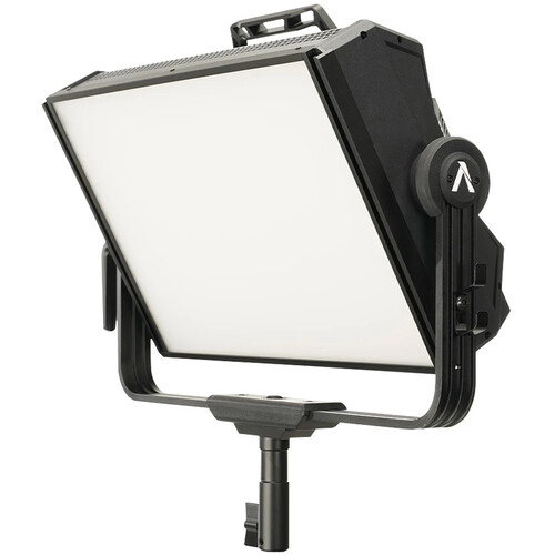 פנס לד Aputure NOVA P300C RGBww פנס לד Aputure NOVA P300C RGBww