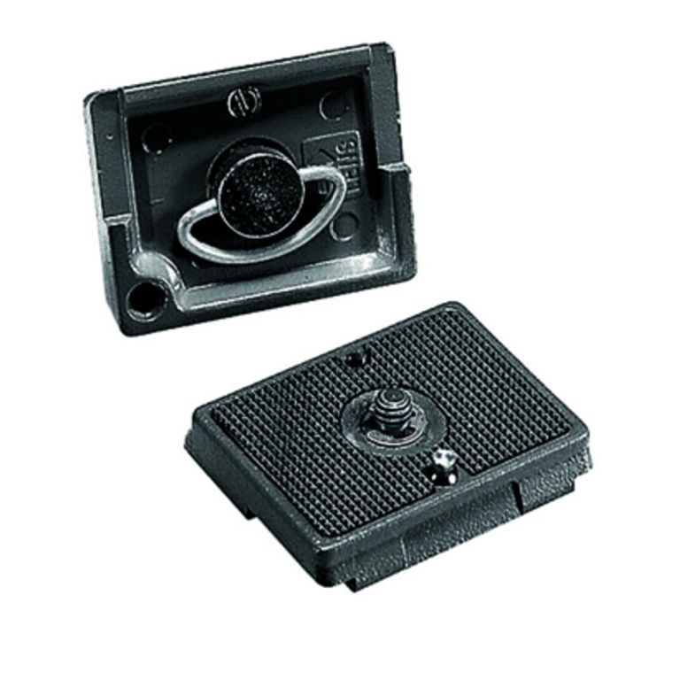 פלטת שחרור Manfrotto 200PL פלטת שחרור Manfrotto 200PL