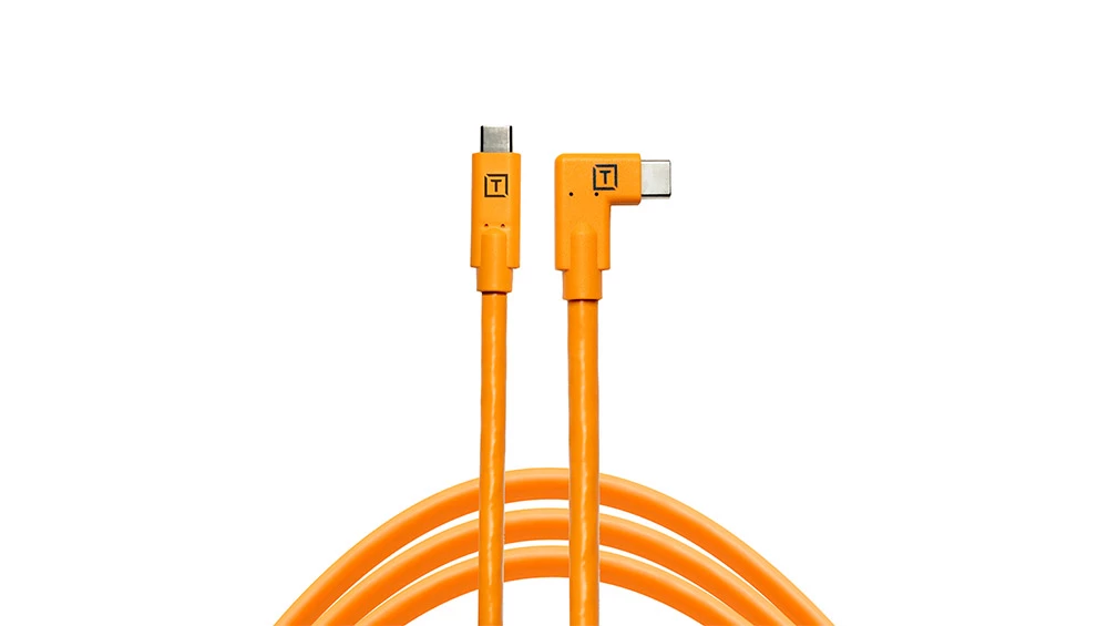 כבל Tether Tools TetherPro USB Type-C to USB Type-C right angle 4.6m כבל Tether Tools TetherPro USB Type-C to USB Type-C right angle 4.6m