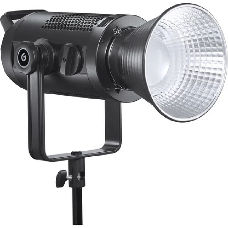 פנס לד מתכוונן Godox Bi-Color Zoomable SZ200 פנס לד מתכוונן Godox Bi-Color Zoomable SZ200
