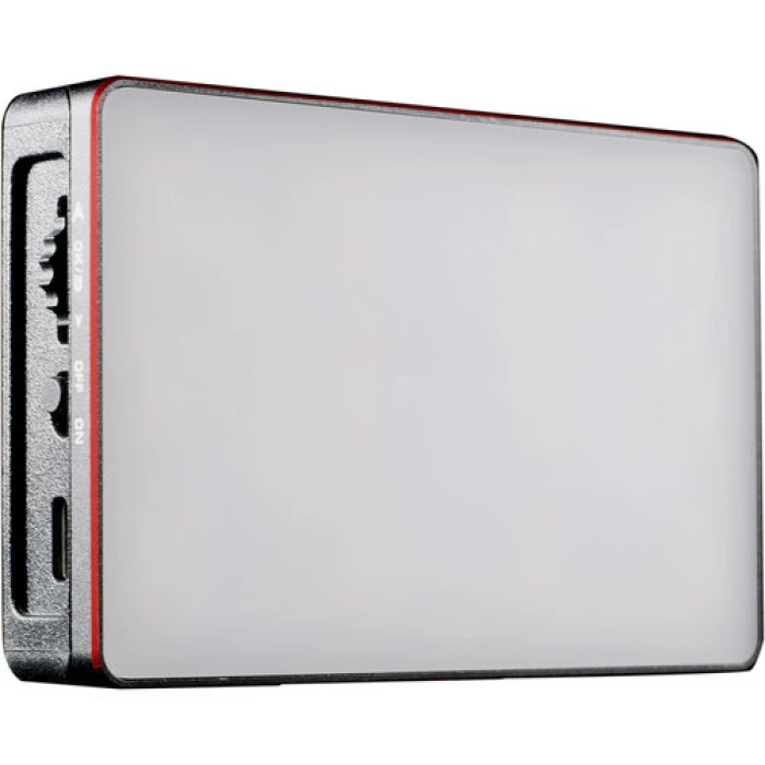 פנס לד צבעוני Aputure MC RGBWW LED Light פנס לד צבעוני Aputure MC RGBWW LED Light