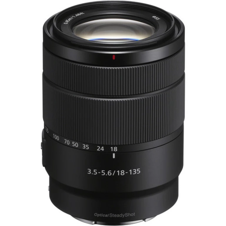 עדשה Sony E 18-135mm f/3.5-5.6 OSS עדשה Sony E 18-135mm f/3.5-5.6 OSS