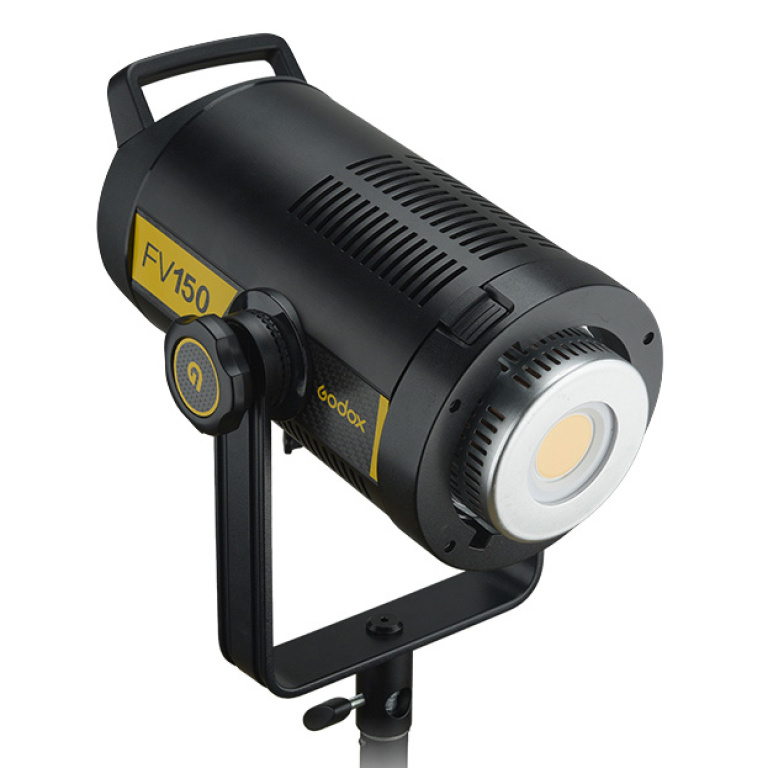 פלאש לד / תאורה רציפה Godox FV150 HSS Flash LED Light פלאש לד / תאורה רציפה Godox FV150 HSS Flash LED Light