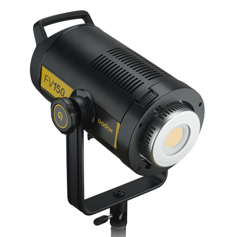 פלאש לד / תאורה רציפה Godox FV150 HSS Flash LED Light פלאש לד / תאורה רציפה Godox FV150 HSS Flash LED Light