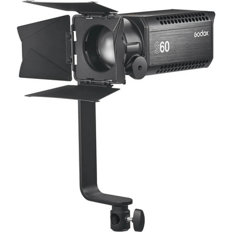 תאורת לד Godox S60 Led With Barndoors תאורת לד Godox S60 Led With Barndoors