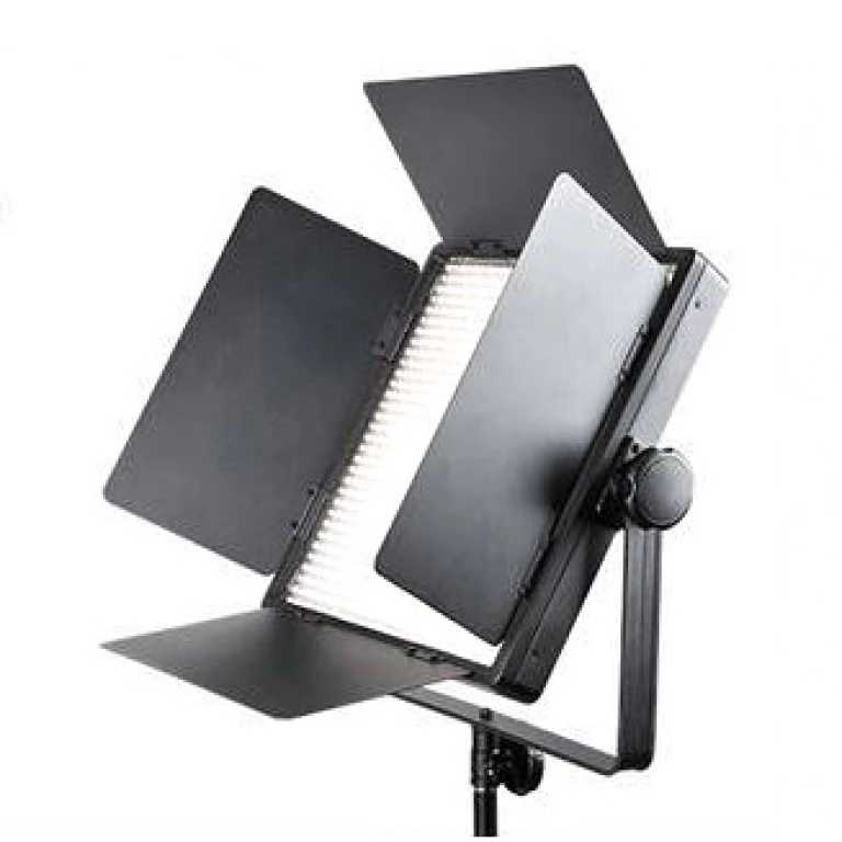 פנס לד Godox LED 1000C-II פנס לד Godox LED 1000C-II