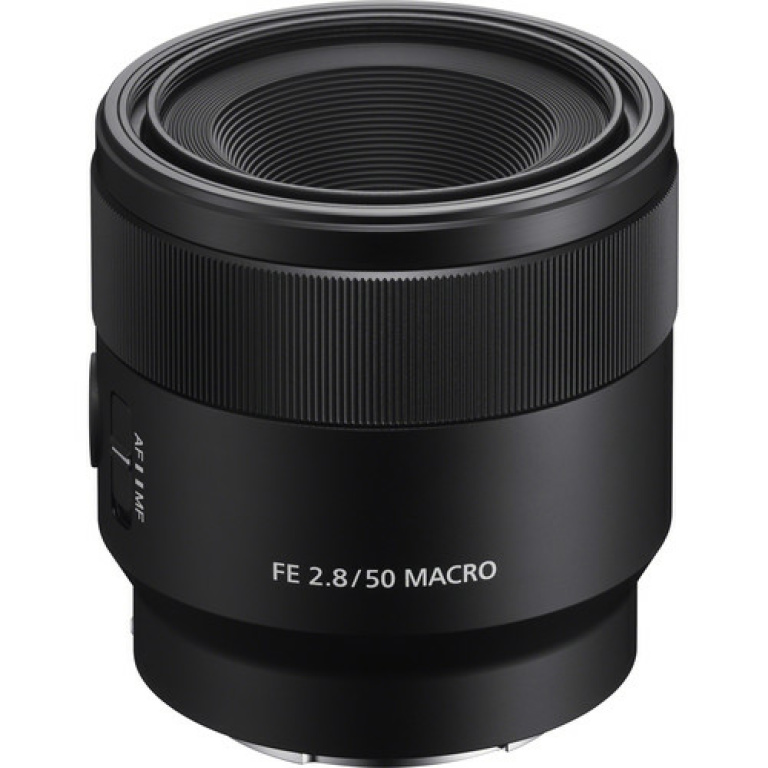 עדשה Sony FE 50mm f/2.8 Macro עדשה Sony FE 50mm f/2.8 Macro