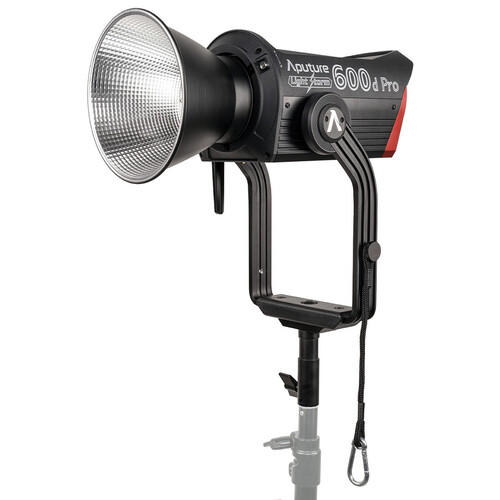 פנס לד Aputure LS 600D Pro פנס לד Aputure LS 600D Pro
