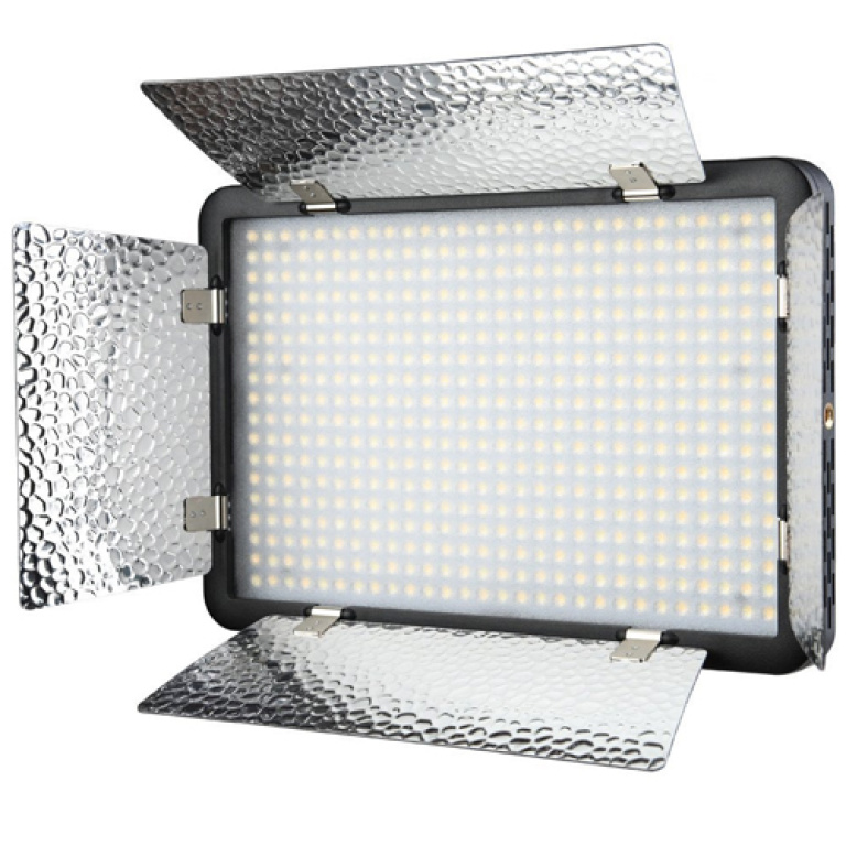פנס לד Godox Wireless Remote LED 500LR פנס לד Godox Wireless Remote LED 500LR