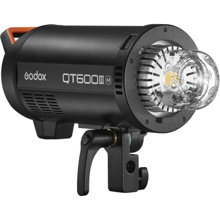 פלאש סטודיו GODOX QT600IIIM 2.4Ghz פלאש סטודיו GODOX QT600IIIM 2.4Ghz