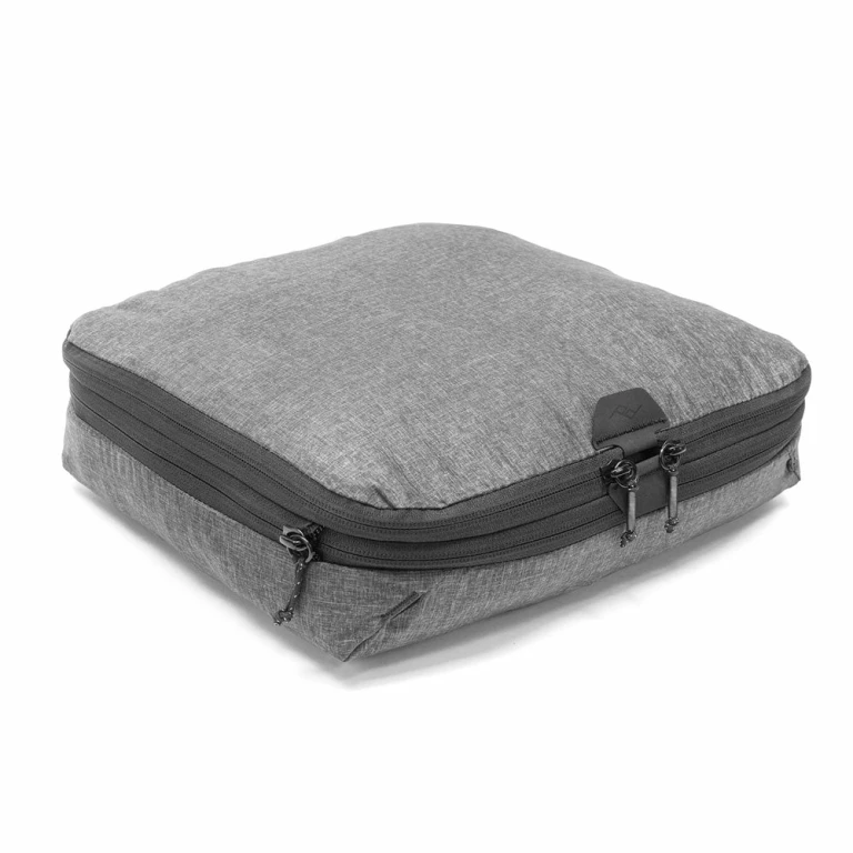 ארגונית אריזה Peak Design Travel Packing Cube Medium אפור פחם ארגונית אריזה Peak Design Travel Packing Cube Medium אפור פחם