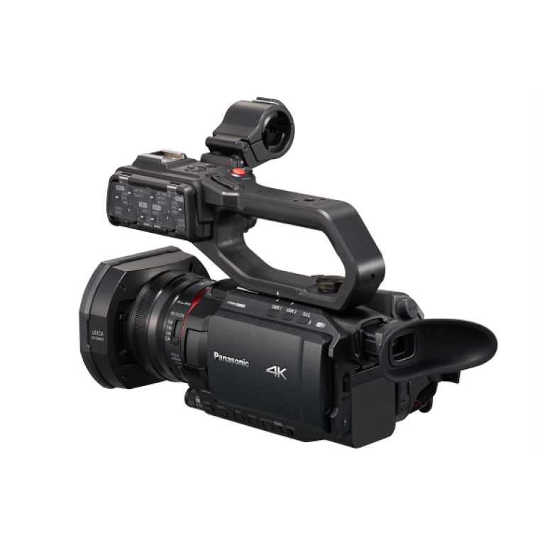 מצלמת וידאו מקצועית Panasonic AG-CX10 4K Camcorder with NDI/HX מצלמת וידאו מקצועית Panasonic AG-CX10 4K Camcorder with NDI/HX