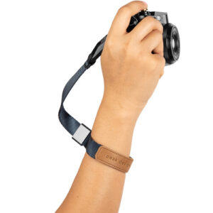 רצועת יד למצלמה Peak Design Cuff Camera Wrist Strap כחול כהה