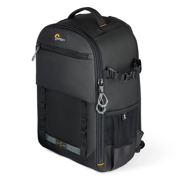 תיק צילום Lowepro Adventura BP 300 III שחור תיק צילום Lowepro Adventura BP 300 III שחור