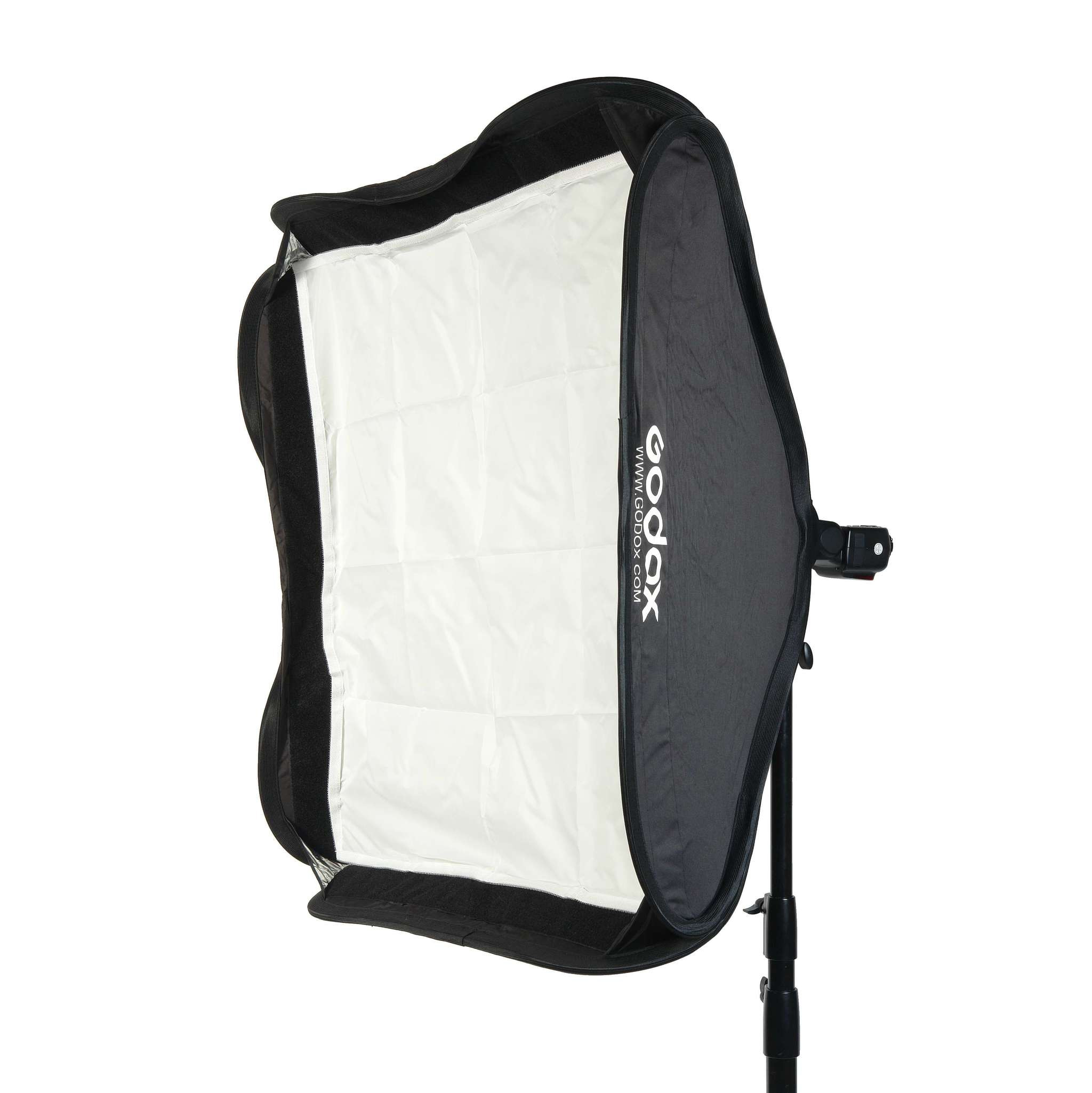 סופטבוקס מתקפל Godox SFUV8080 עם מתאם S-Type סופטבוקס מתקפל Godox SFUV8080 עם מתאם S-Type