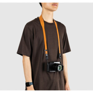 Peak Design Form Leather Camera Strap Short רצועה קצרה למצלמה מעור – חום Amber