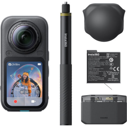 מצלמת אקסטרים Insta360 X6 360° 8K Camera Essentials Bundle מצלמת אקסטרים Insta360 X6 360° 8K Camera Essentials Bundle